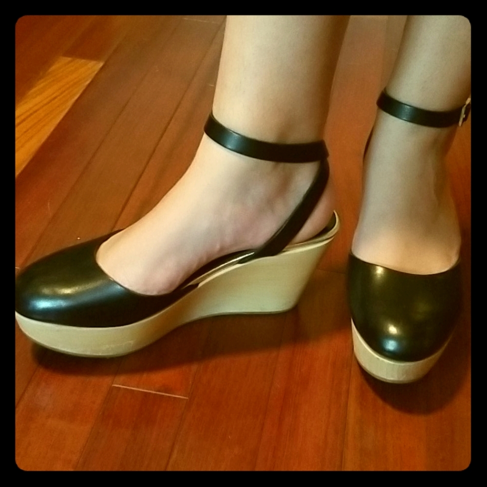 loeffler randall claudette wedges 9.5